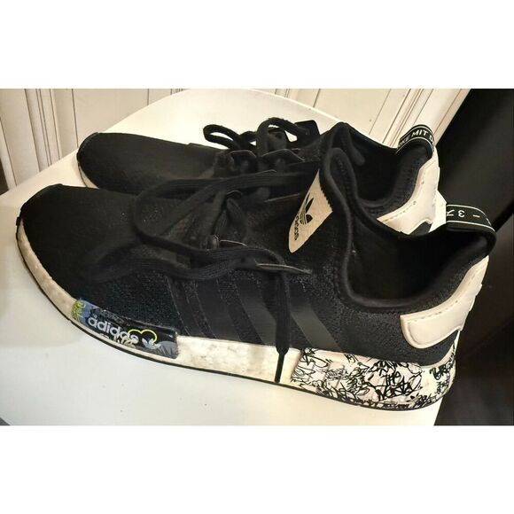 Adidas Men's NMD R1 Graffiti Lace Up Athletic Sneaker Shoes Black Size 13 - Picture 10 of 13